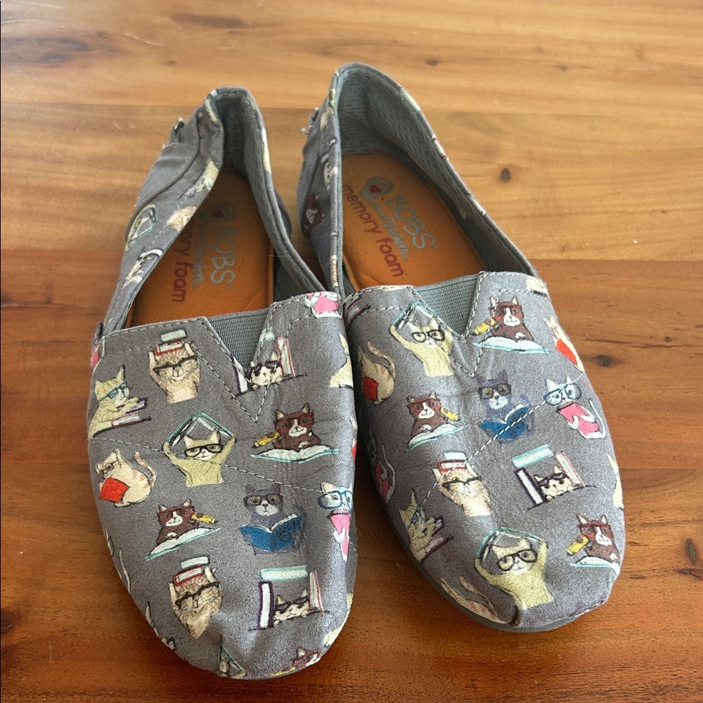 Bobs for Cats Skechers Gray Cat-Themed Slip-On Shoes sz 7.5